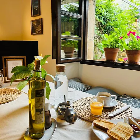 Guest house Casa Arenas *